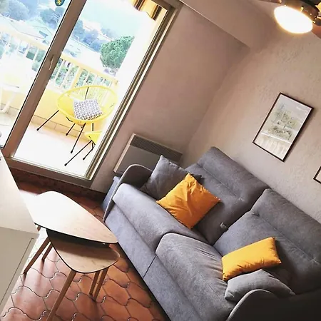 Apartment T2 5 Pers Avec Parking A La Faviere, - Fr-1-610-54 Bormes-les-Mimosas